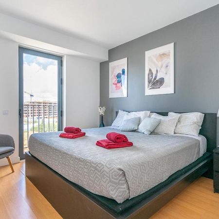 Bright & Spacious 2 Bed Flat 2 Bath W Garage In Lagos Marina ภายนอก รูปภาพ