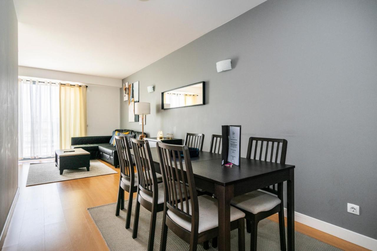 Bright & Spacious 2 Bed Flat 2 Bath W Garage In Lagos Marina ภายนอก รูปภาพ