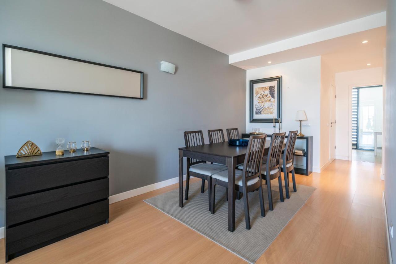 Bright & Spacious 2 Bed Flat 2 Bath W Garage In Lagos Marina ภายนอก รูปภาพ